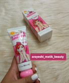 کرم ضدآفتاب بی رنگ سفید حجم ۷۵ میل spf 60 جذب سریع