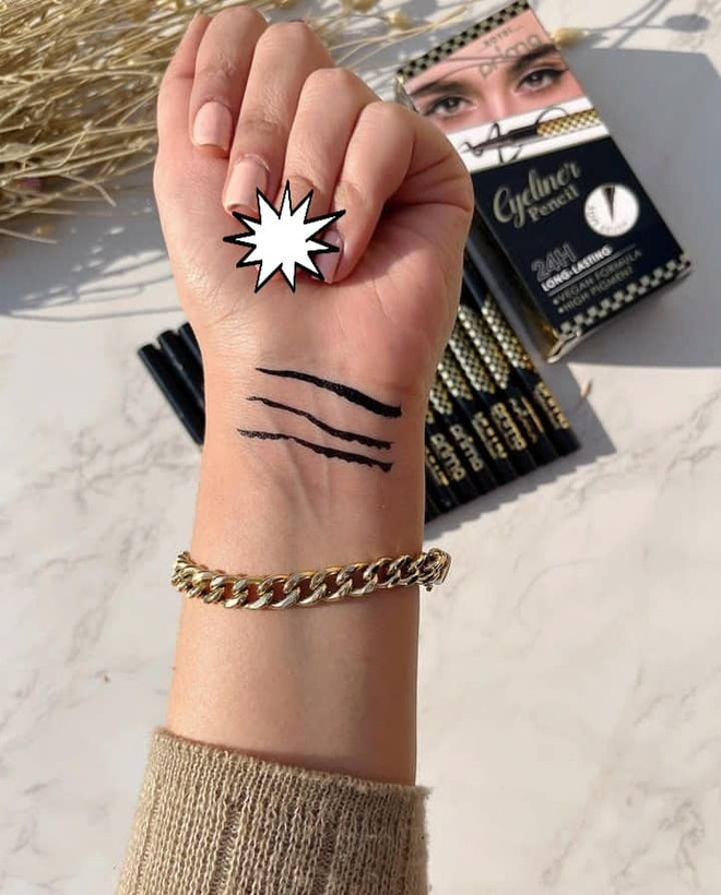 خط چشم ماژیکی