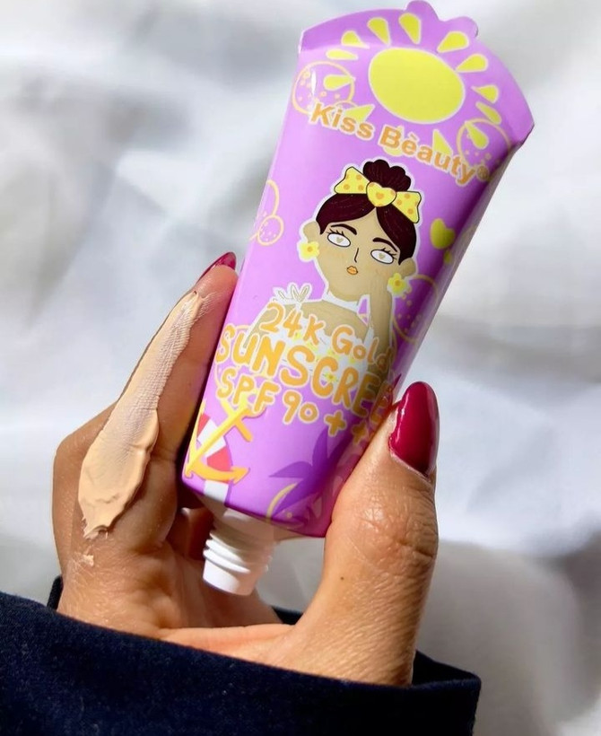 ضدآفتاب کرم پودری spf 90 حجم ۷۵ میل