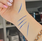 خط چشم آبی ماژیکی