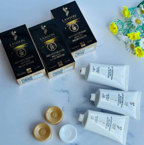 ضد آفتاب درجه یک با spf 50 در ۳ رنگ جذاب