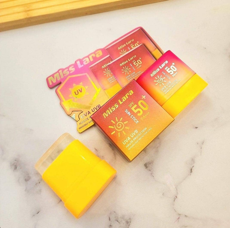 ضد آفتاب استیکی اصلی spf 50