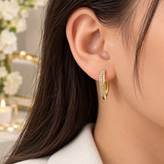 گوشواره حلقه ای نگین دار رنگ ثابت